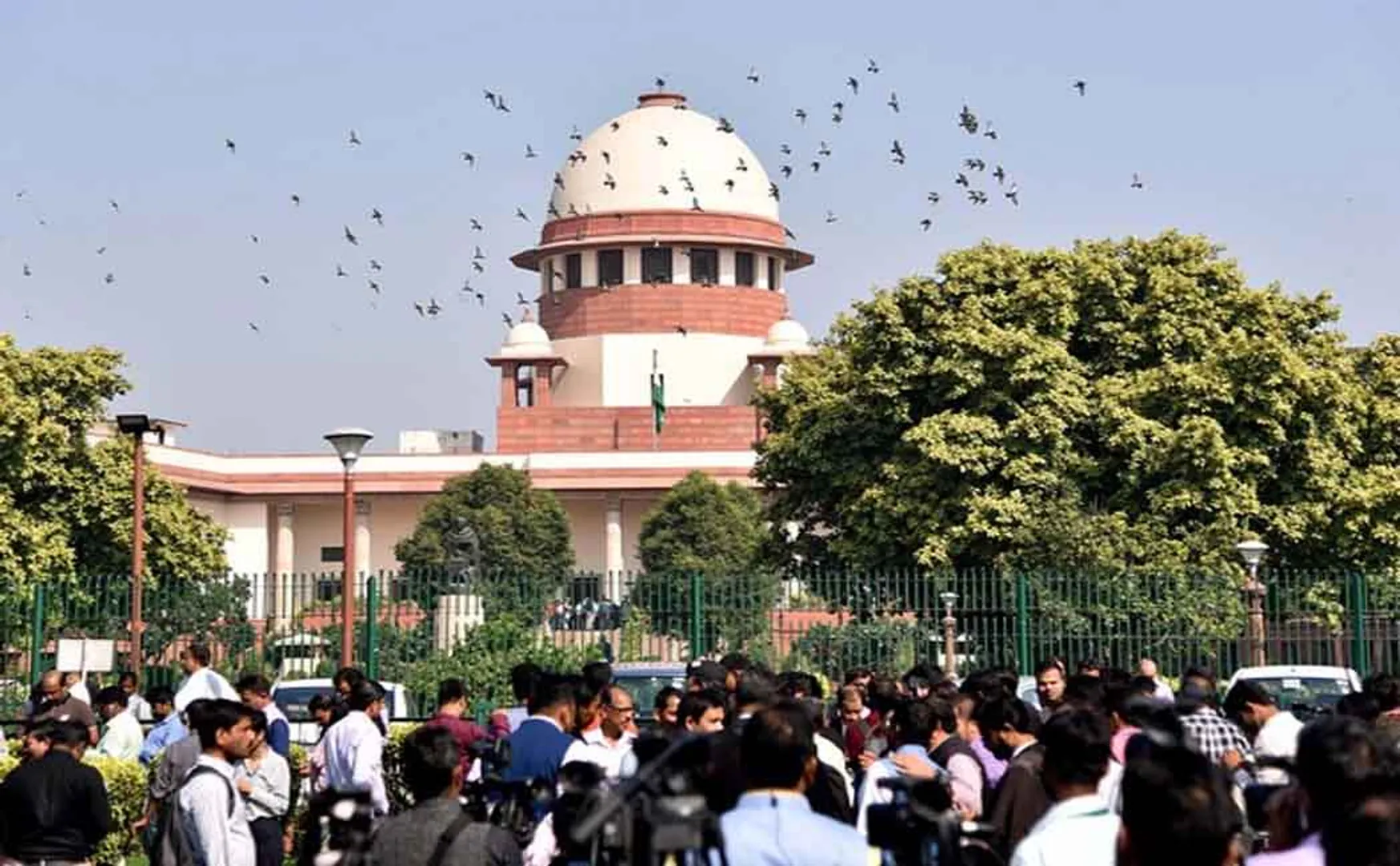 MAHARASHTRA STATE POLITICAL ISSUE SUPREME COURT ORDER 